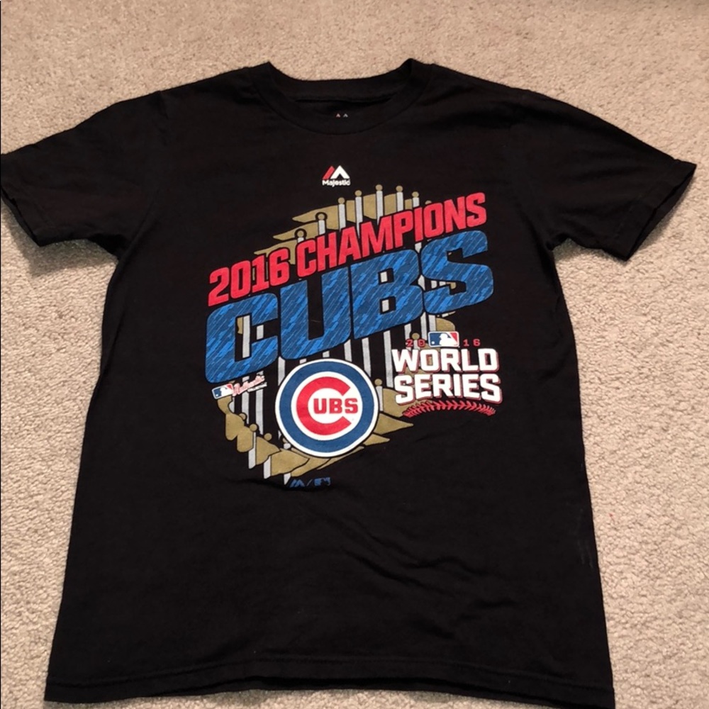 EUC Chicago Cubs short sleeve shirt size 8